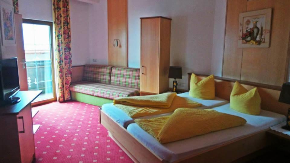 מאיירהופן Hotel-Garni Pramstraller מראה חיצוני תמונה