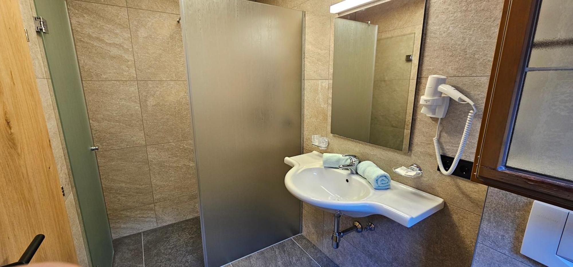 מאיירהופן Hotel-Garni Pramstraller מראה חיצוני תמונה